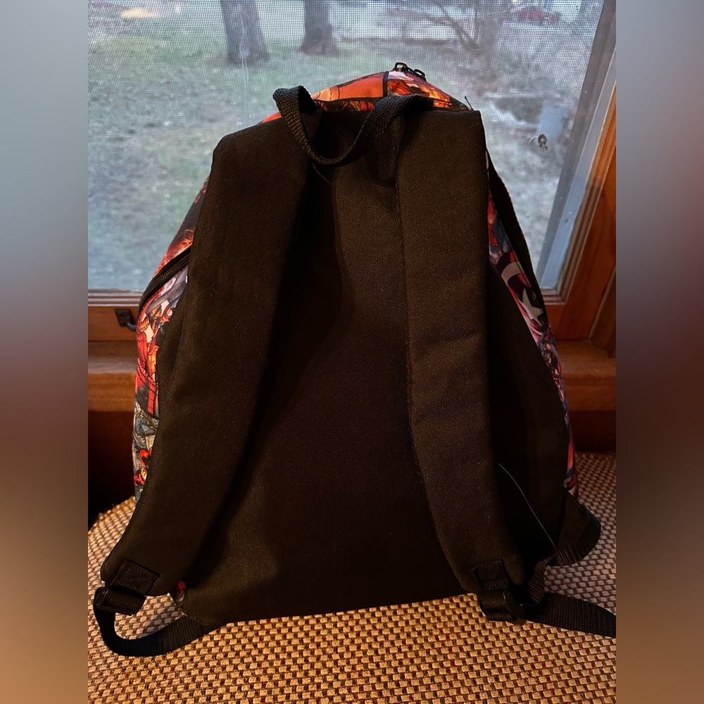 Marvel Comic Book Backpack! 🎒 - Picture 2 of 5